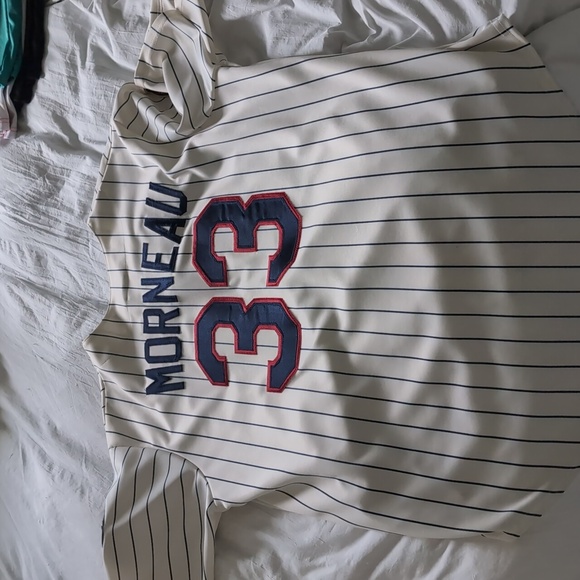 Majestic Brand Minnesota Twins Justin Morneau Jersey - Picture 2 of 3